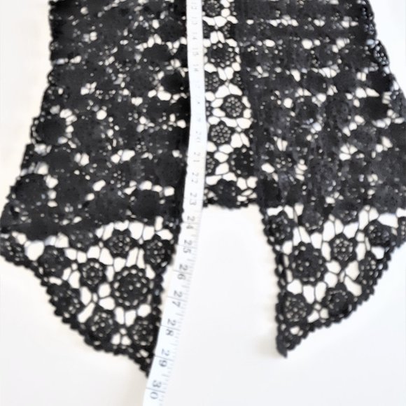 Floral Crochet Knit Boho  Black Vest - Picture 11 of 13